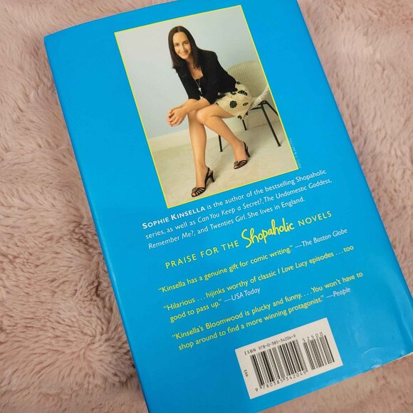 Sophie Kinsella - Mini Shopaholic - Picture 3 of 3